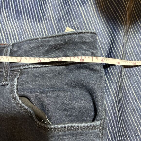 Eddie Bauer Curvy Crop Jeans Womens 12 Dark Wash Stretch Midrise Comfort Denim - Picture 11 of 13